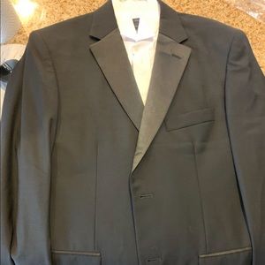 Men’s suit